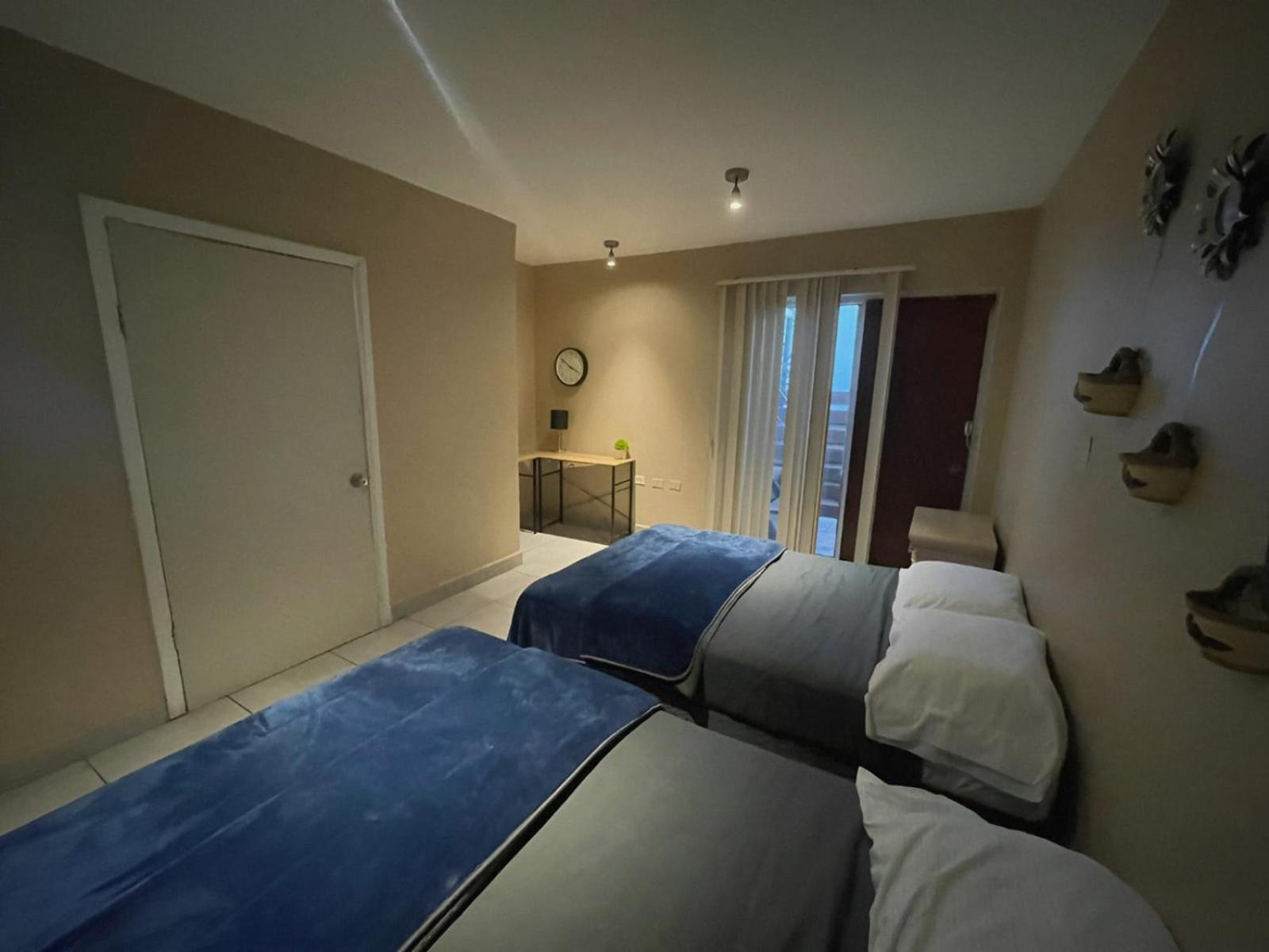 Spacious Rooftop House W/ King Bed Tijuana Eksteriør billede